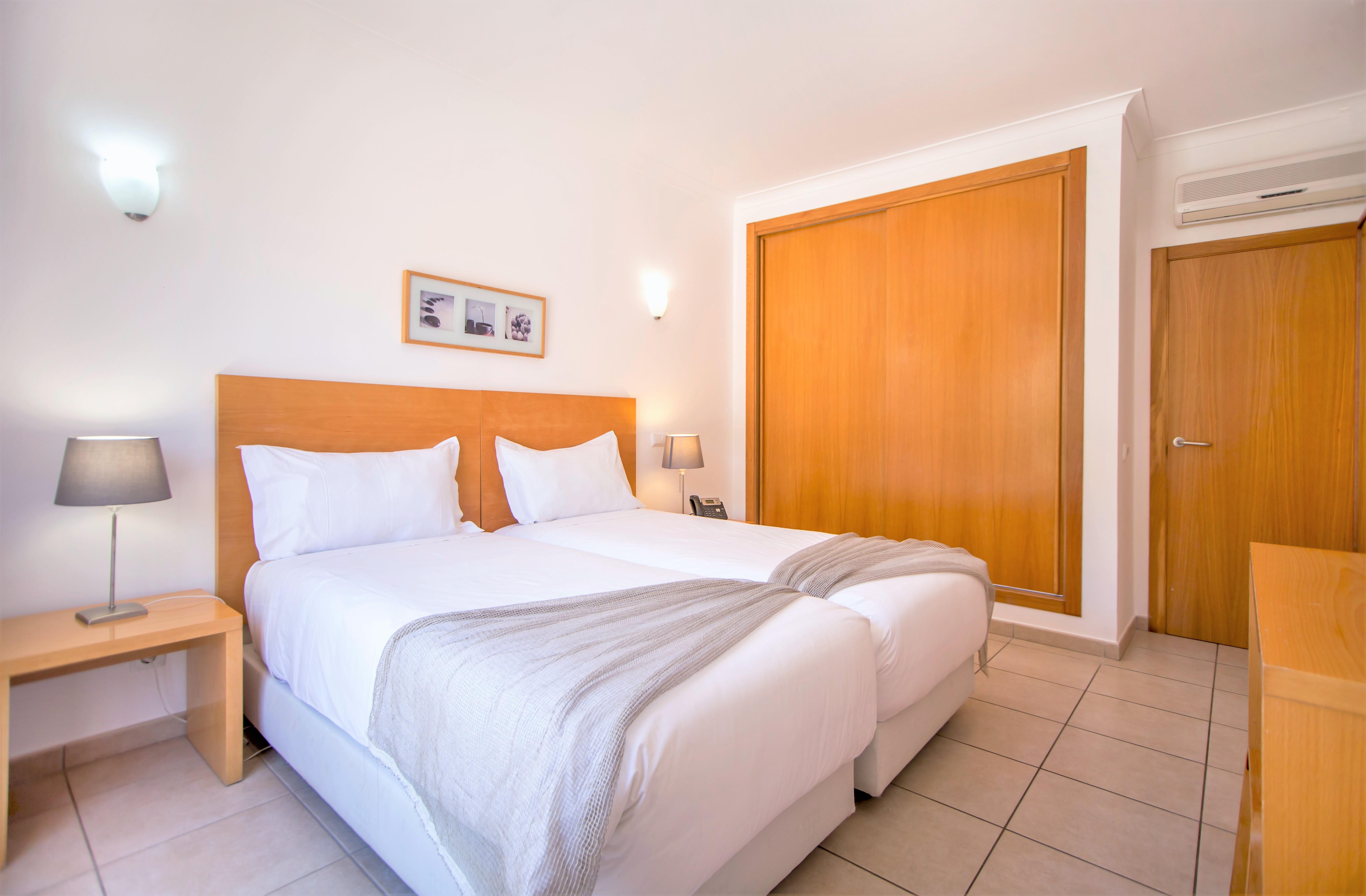 Aquamar Albufeira Aparthotel Exterior photo