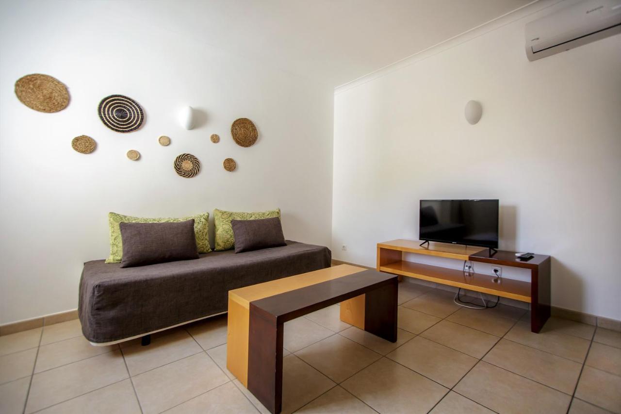 Aquamar Albufeira Aparthotel Exterior photo